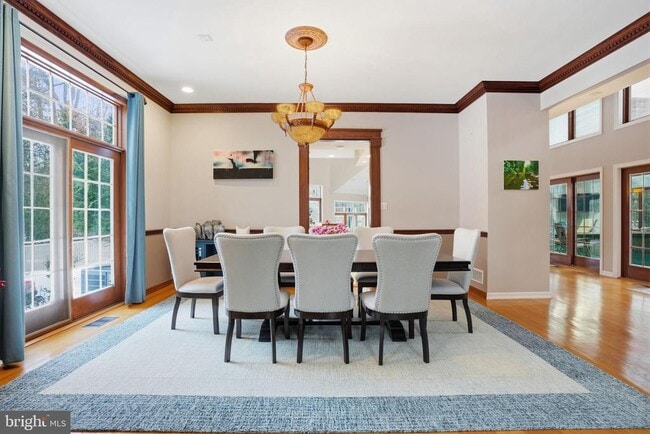 Building Photo - 244 Mathers Rd