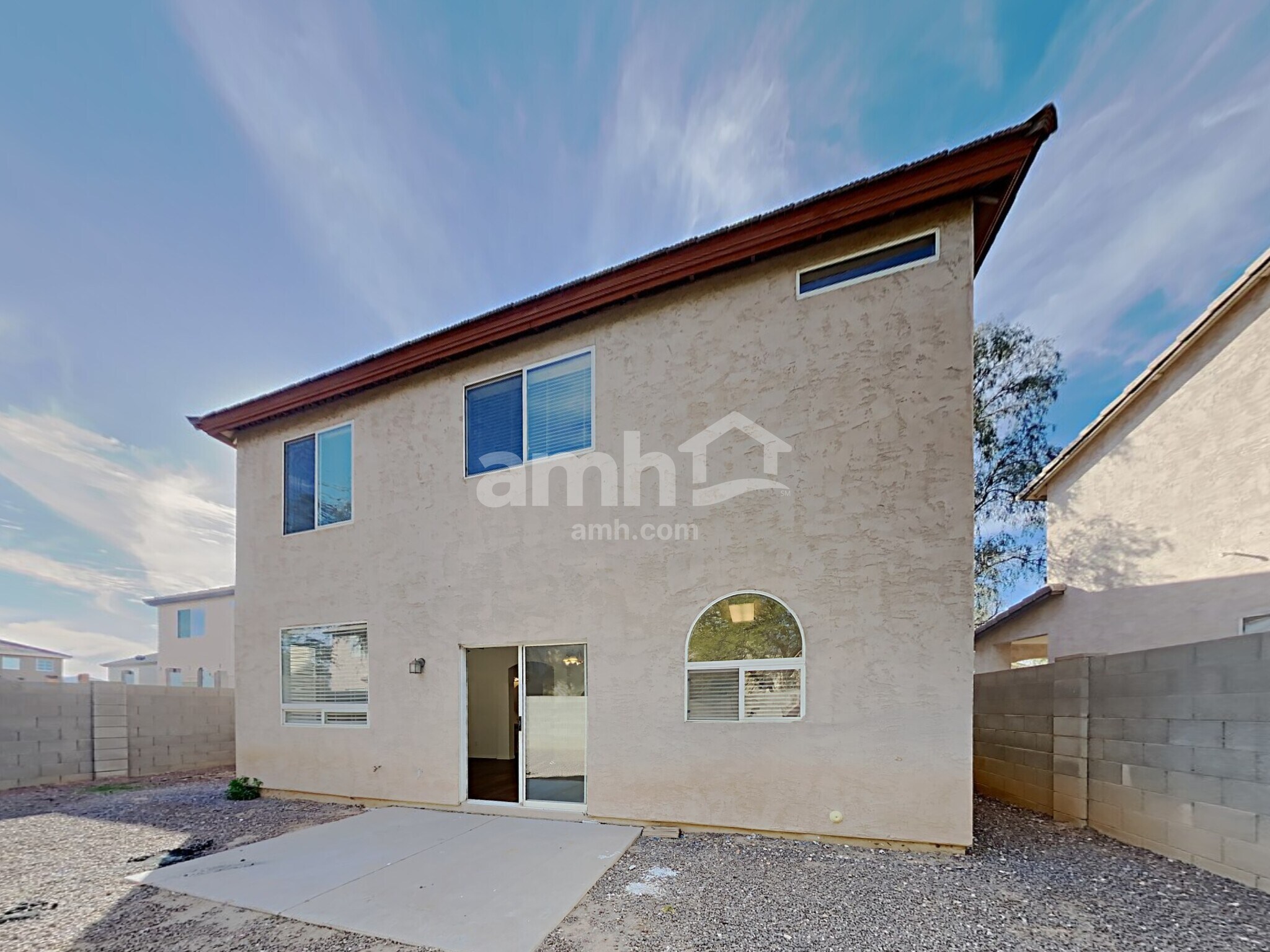 Building Photo - 2653 S 89th Dr