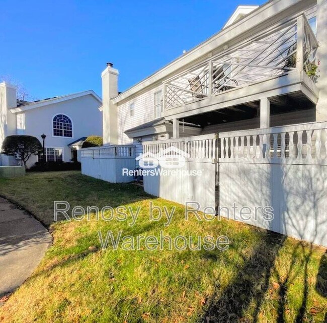 Building Photo - 539 Seahorse Run