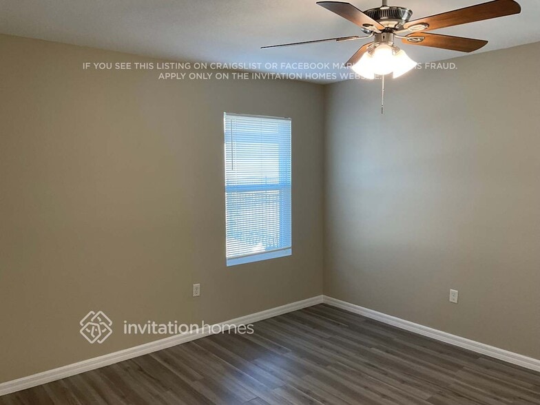 Building Photo - 16432 Treasure Point Dr