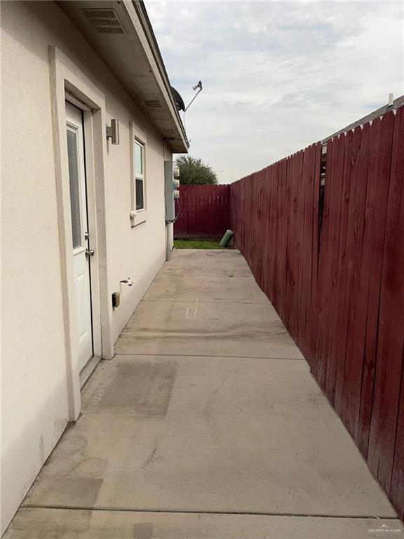 Building Photo - 2200 S 10th St