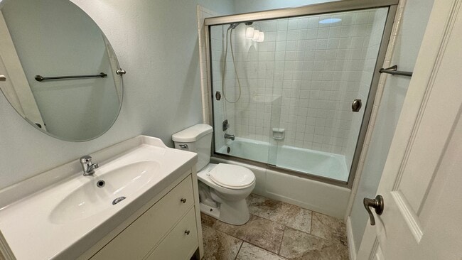 Building Photo - Beautiful town home in Centerville! 3 bedr...