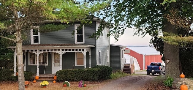 Primary Photo - 2853 County House Rd