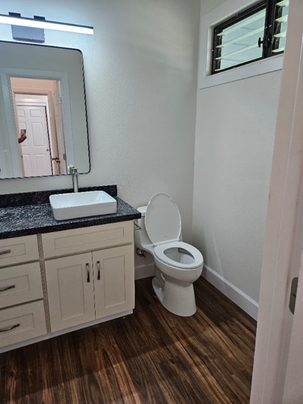 Building Photo - 140 Kaupea St