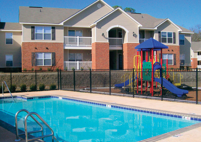 HighGate Apartments - 2300 Chapel Ridge Dr Gardendale AL 35071 ...