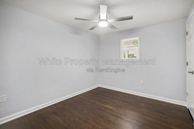 Building Photo - 841 McArthur Ave