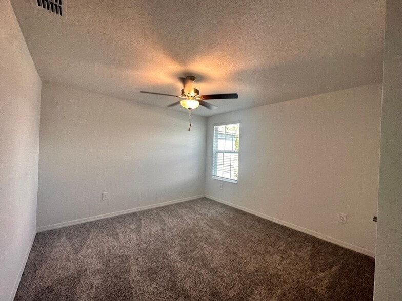 Building Photo - 2276 Gatsby Ln