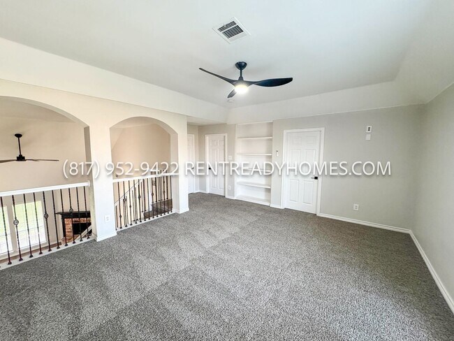 Building Photo - 2221 Overton Dr