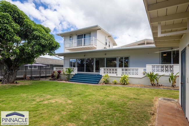 Building Photo - 99-127 Waipao Pl
