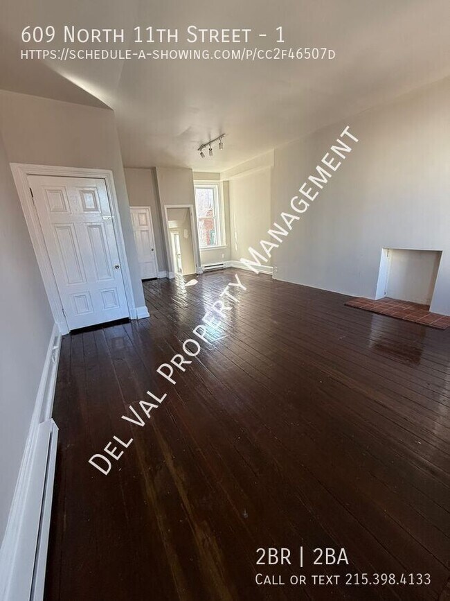 Building Photo - 609 N 11th St