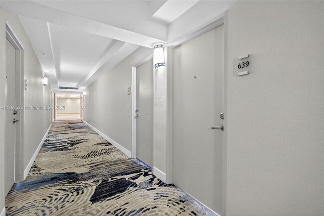 Building Photo - 3001 S Ocean Dr