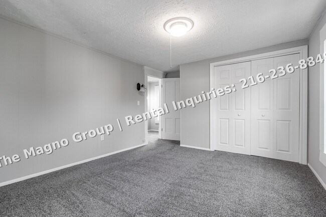 Building Photo - 312 Upland Ave