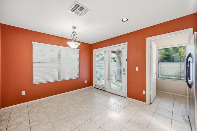 Building Photo - 8438 E Keats Ave