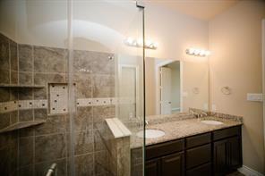 Building Photo - 24139 Valencia Ridge Ln