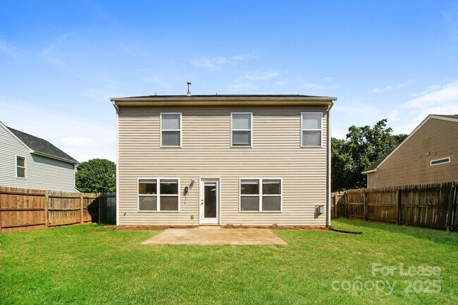 Building Photo - 734 Aberdeen Glen Pl