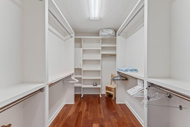 Building Photo - 170 Celestial Way