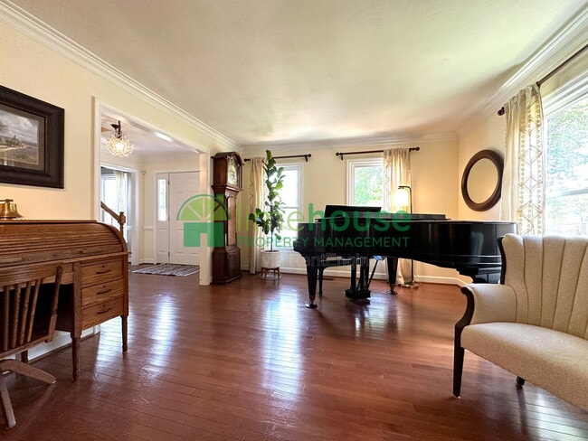 Building Photo - 1149 Birks Ln