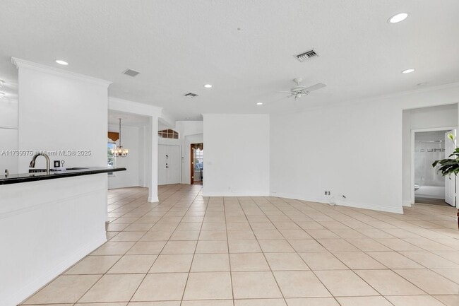 Building Photo - 12686 Little Palm Ln