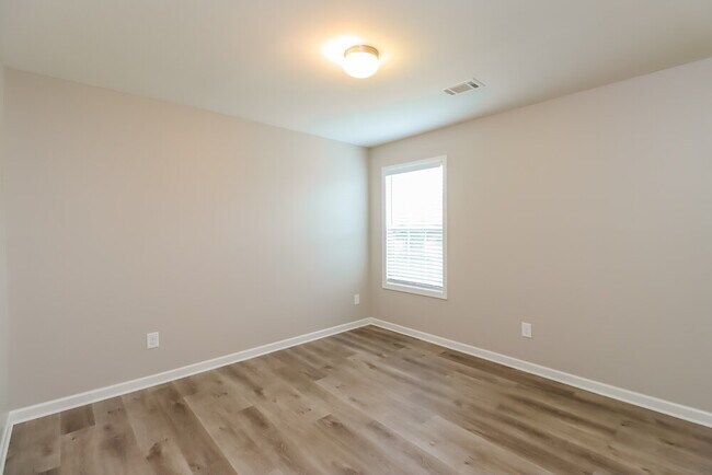 Building Photo - 241 Swem Ct