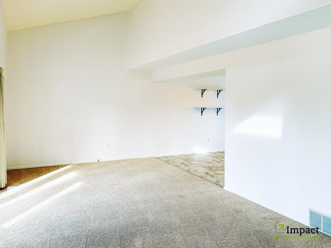 Building Photo - 2680 Black Diamond Terrace