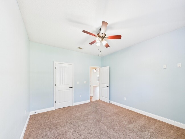 Building Photo - 4546 Live Oak Church Rd