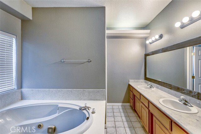 Building Photo - 40028 25th St W