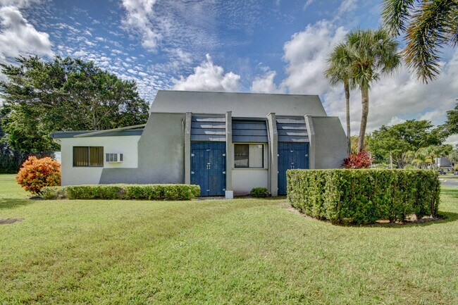 Building Photo - 4815 Esedra Ct