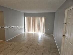 Building Photo - 1153 Lake Victoria Dr