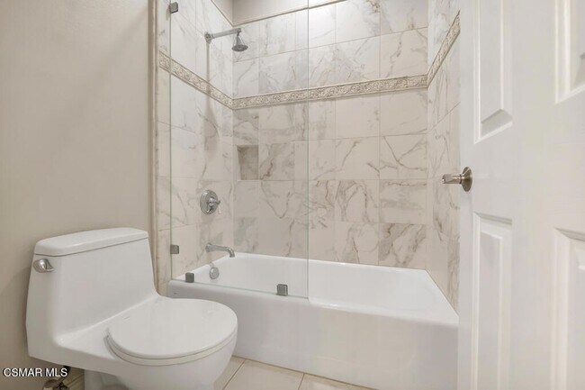 Building Photo - 6320 Ballantine Pl