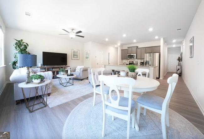 Building Photo - 257 Whitetail Cir