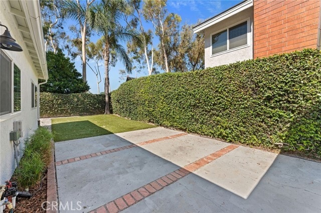 Building Photo - 26942 Fort Apache Cir