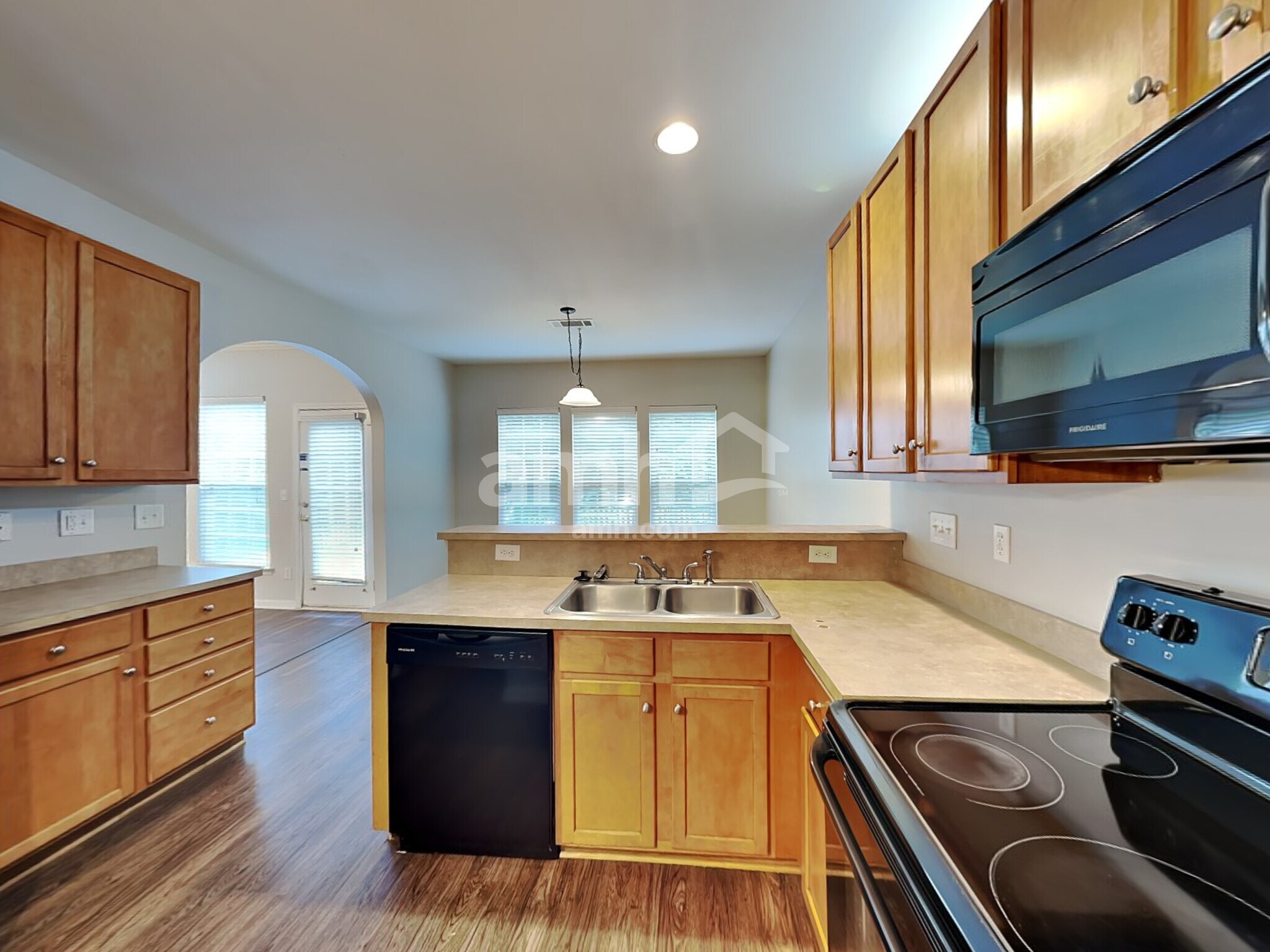 Building Photo - 3324 Glamorgan Ct