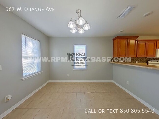 Building Photo - 567 W Orange Ave