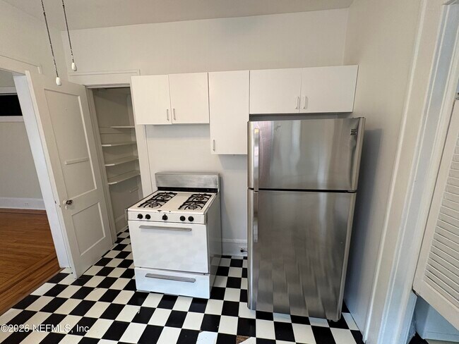 Building Photo - 3681 Hedrick St