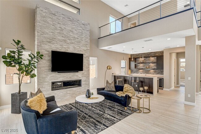 Building Photo - 11460 Ruby Falls Way