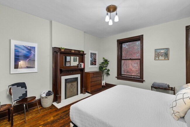 Building Photo - 2819 Shenandoah Ave