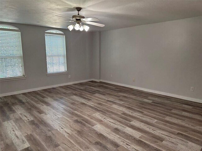 Building Photo - 9206 Kransbury Ln