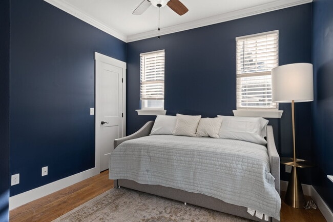 Building Photo - 213 Winchester St