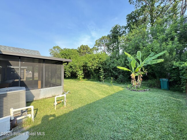 Building Photo - 3740 Aria Dr