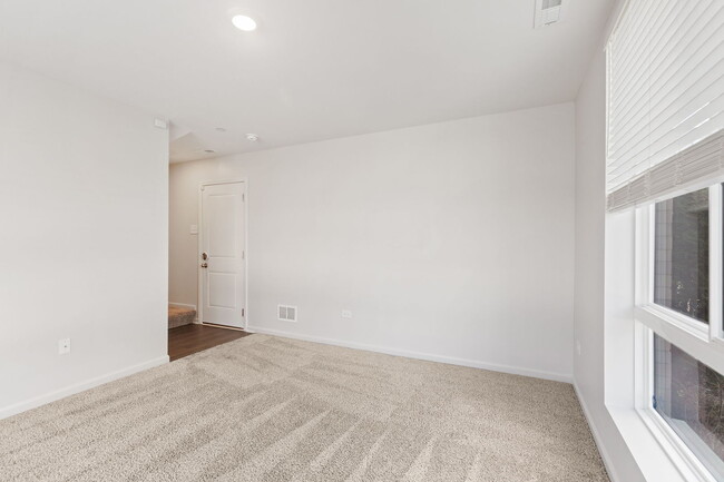 Building Photo - 1269 Catalina Ct.
