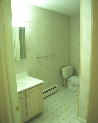 Building Photo - 86 Beacon St