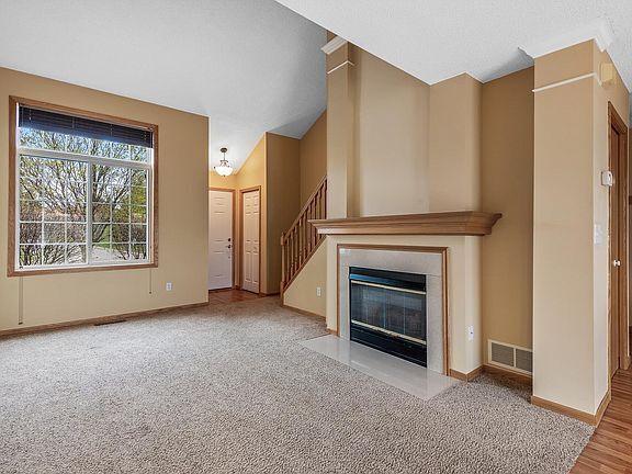 Building Photo - 4220 Merrimac Ln N