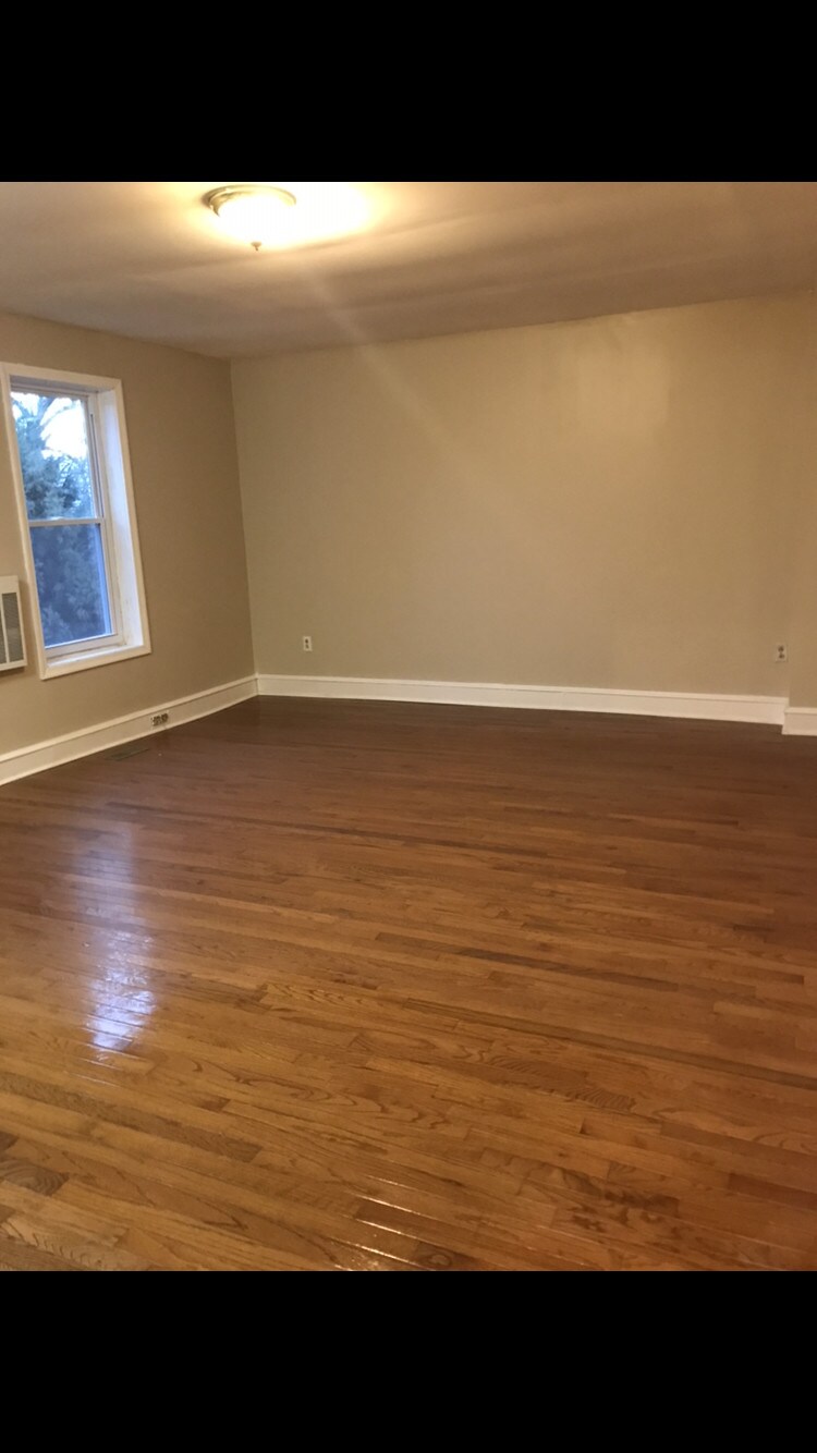 Building Photo - 2222 N 29th St