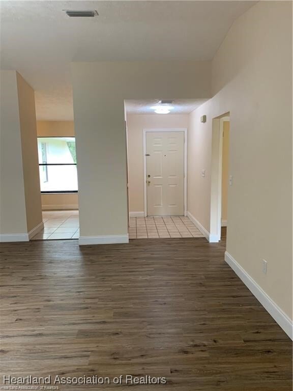 Building Photo - 3017 Beech Ave