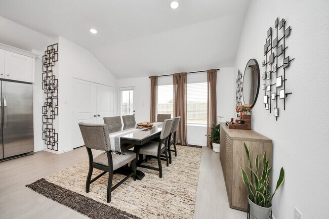 Building Photo - 8202 Tempest Stone Dr