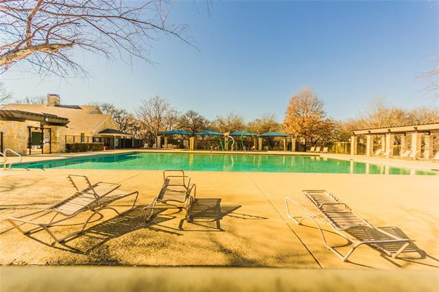 Building Photo - 900 Lake Cypress Ln