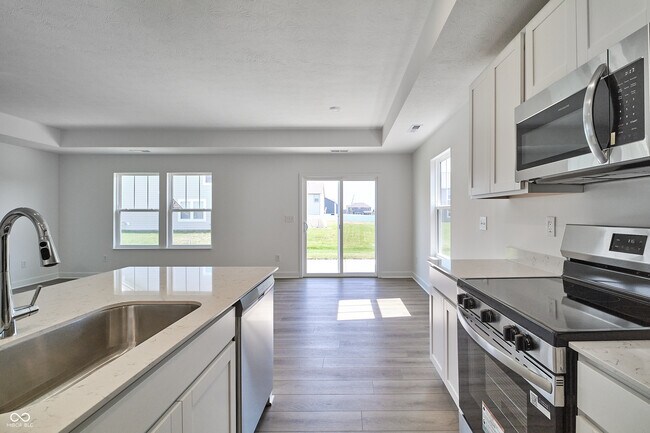 Building Photo - 8699 Maroska St