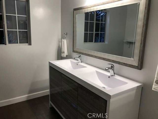 Building Photo - 616 W Woodruff Ave