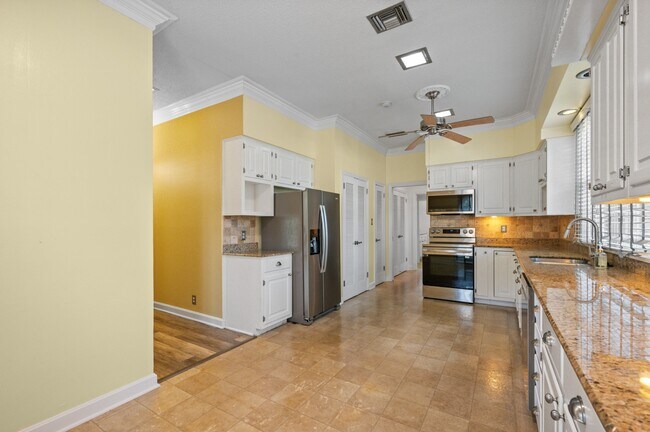 Building Photo - 254 Berkley Ct