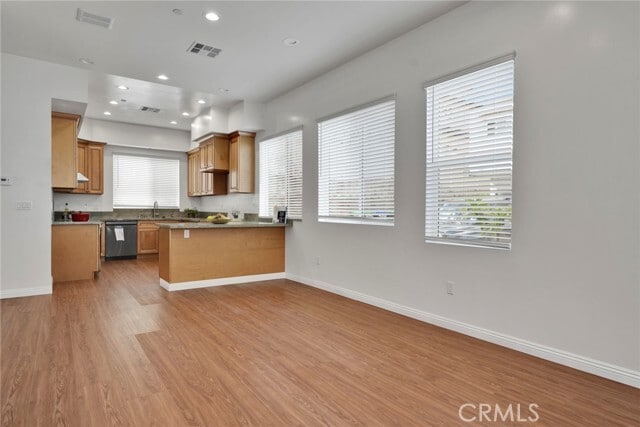 Building Photo - 320 S Lincoln Ave